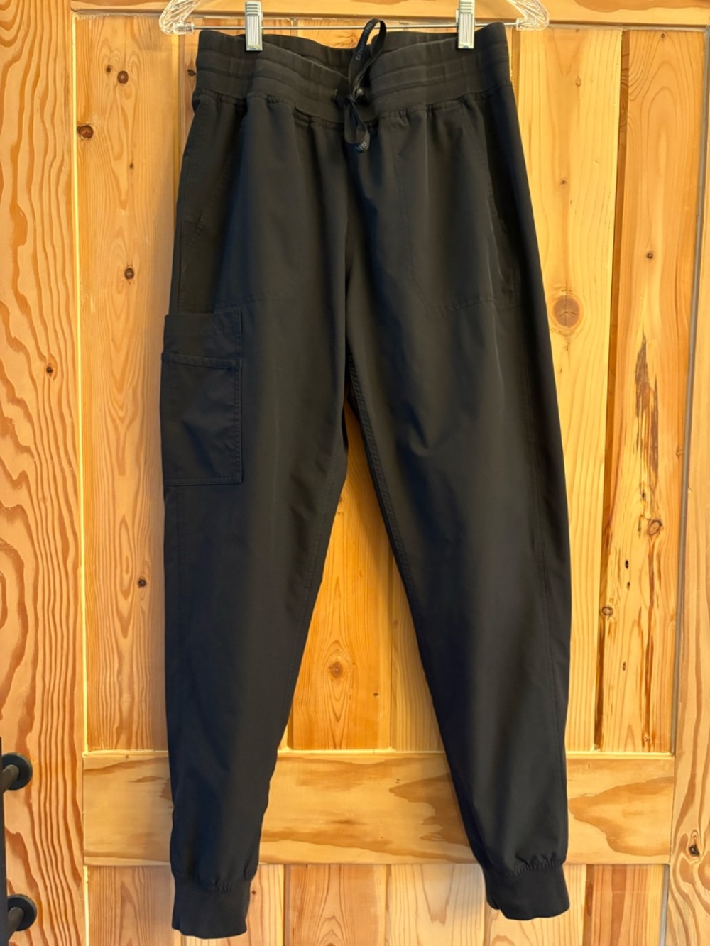 WOMEN'S FORCE CROSS-FLEX CARGO JOGGER SCRUB PANT